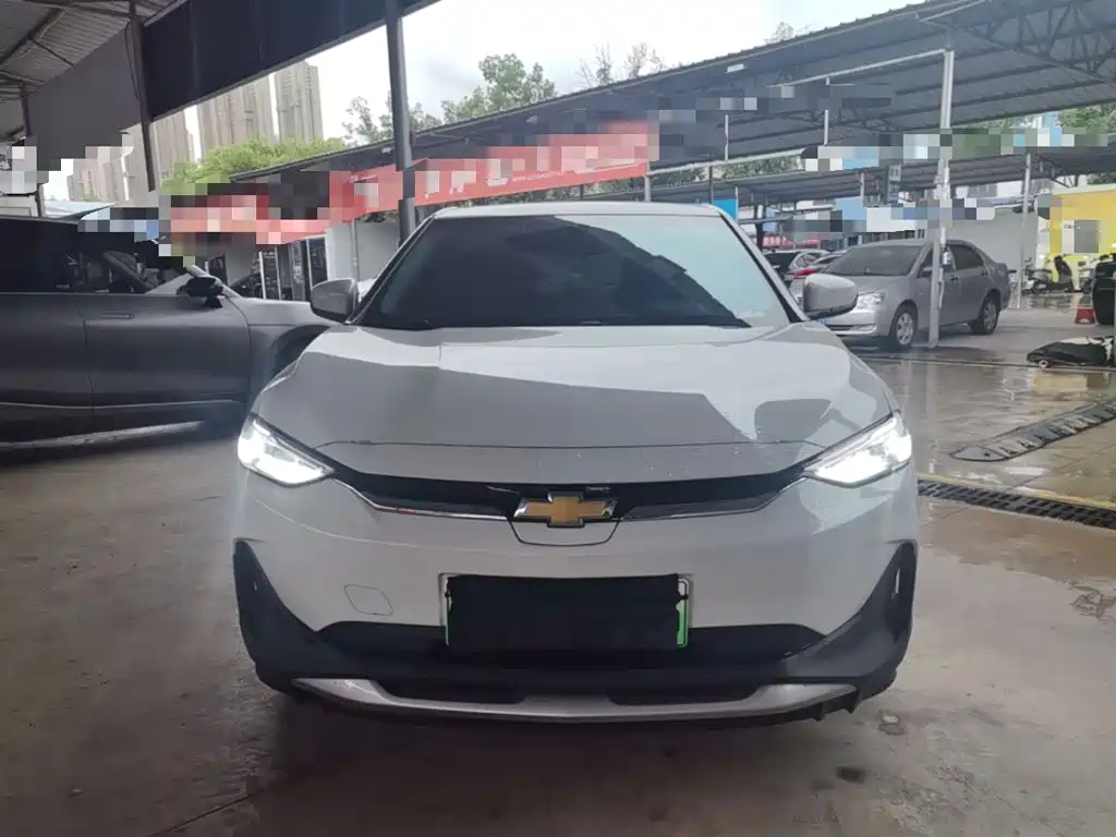Chevrolet Menlo — миниатюра 3