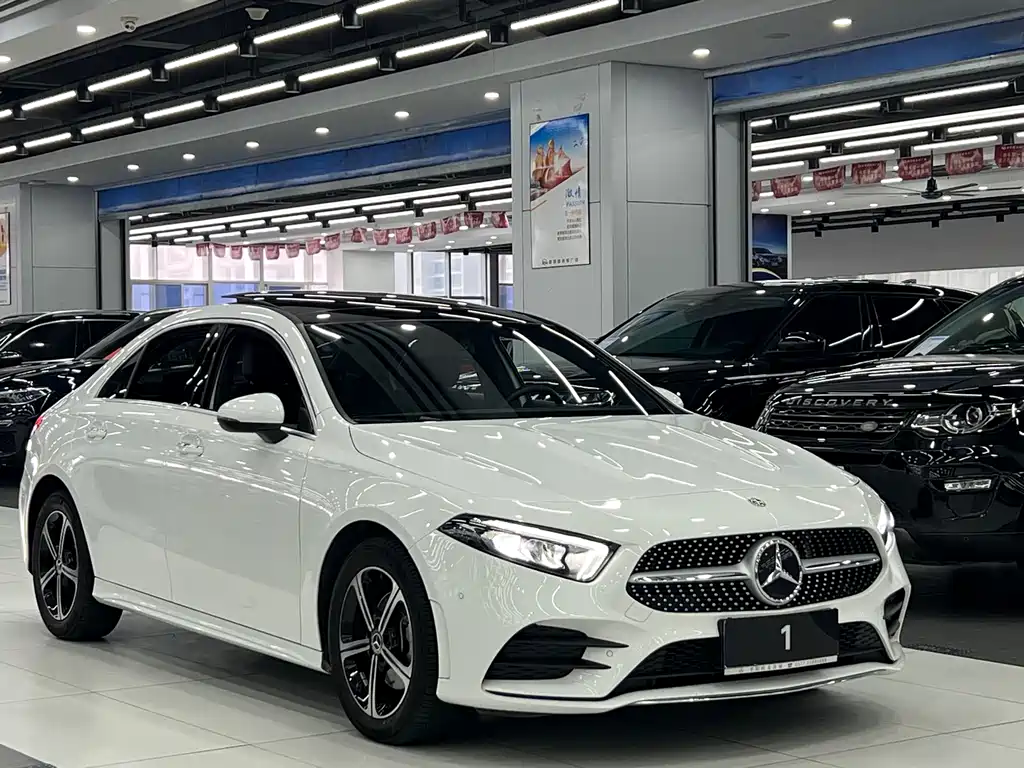 MERCEDES-BENZ A CLASS