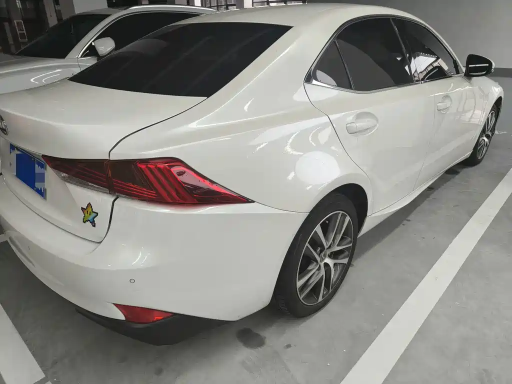 Lexus IS — миниатюра 13