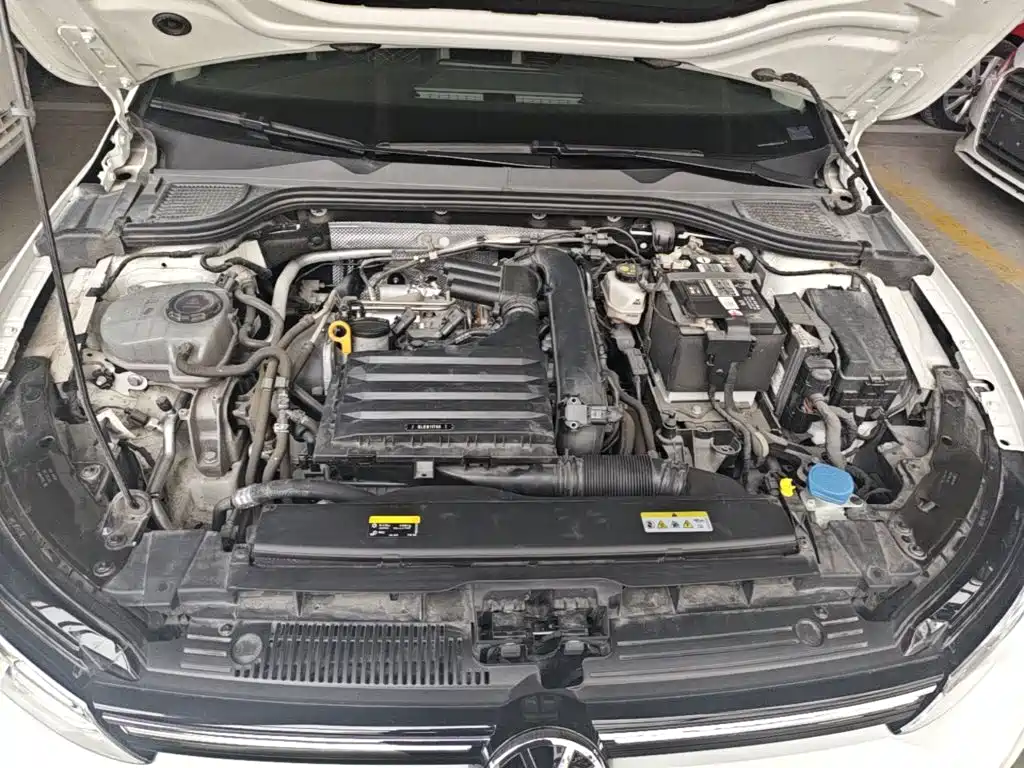 Volkswagen Golf — миниатюра 20