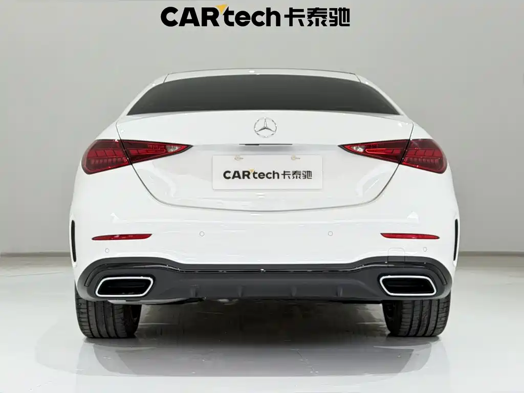 Mercedes-Benz C-Class — миниатюра 6