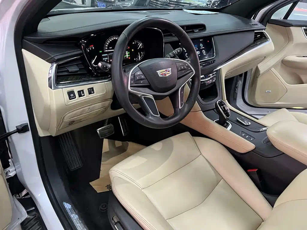 Cadillac XT5 — миниатюра 8