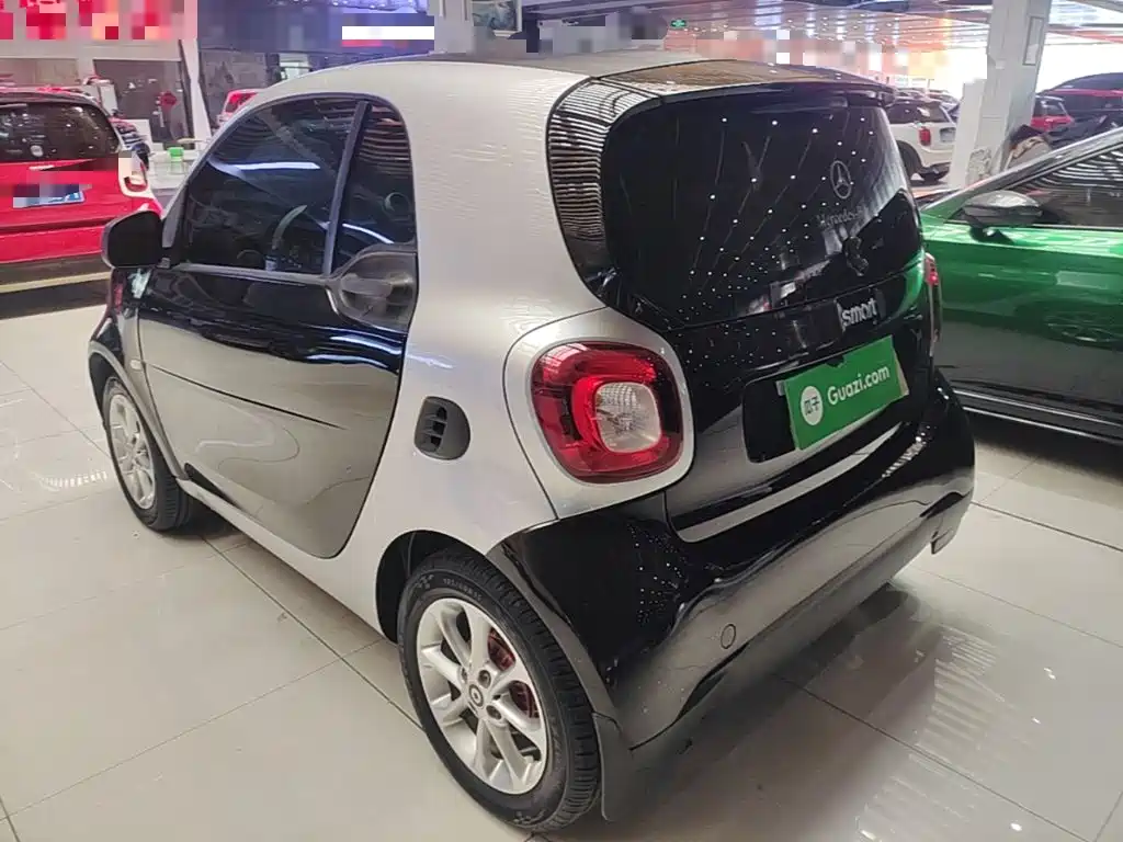 smart Smart Fortwo — миниатюра 5