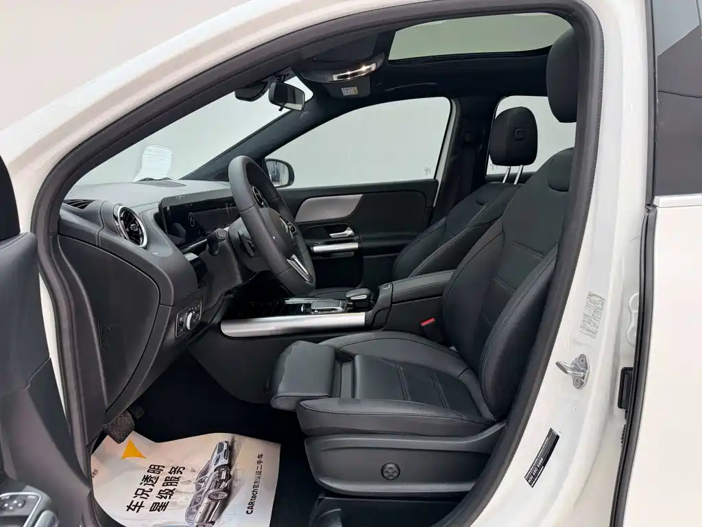 Mercedes-Benz GLA — миниатюра 17