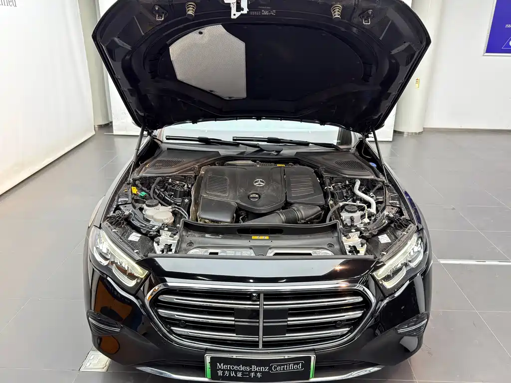Mercedes-Benz E-Class New Energy — миниатюра 18