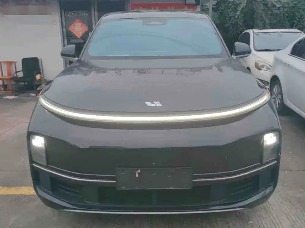 Li Auto Li L8 — миниатюра 2