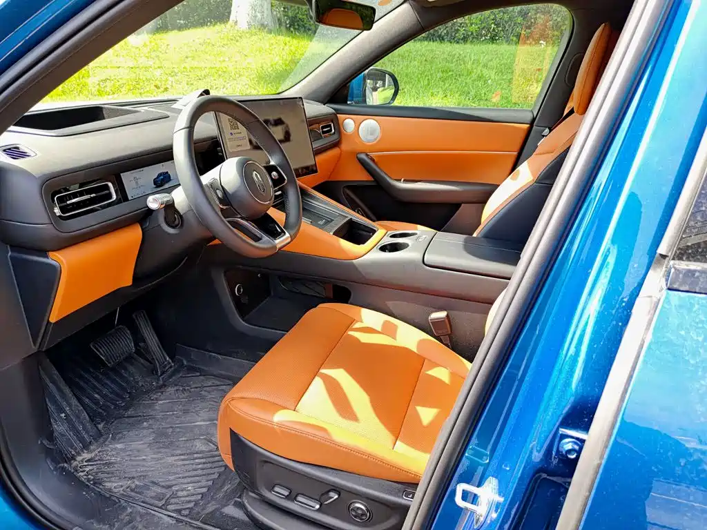 AITO AITO M6 — миниатюра 7