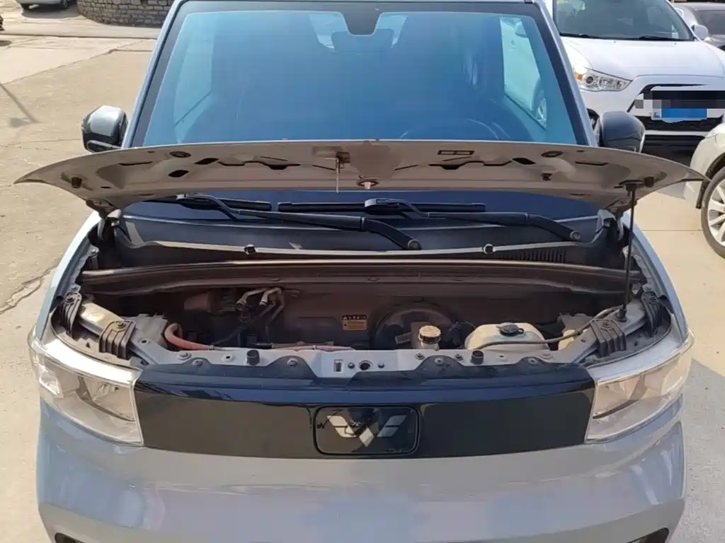Wuling MINIEV — миниатюра 20
