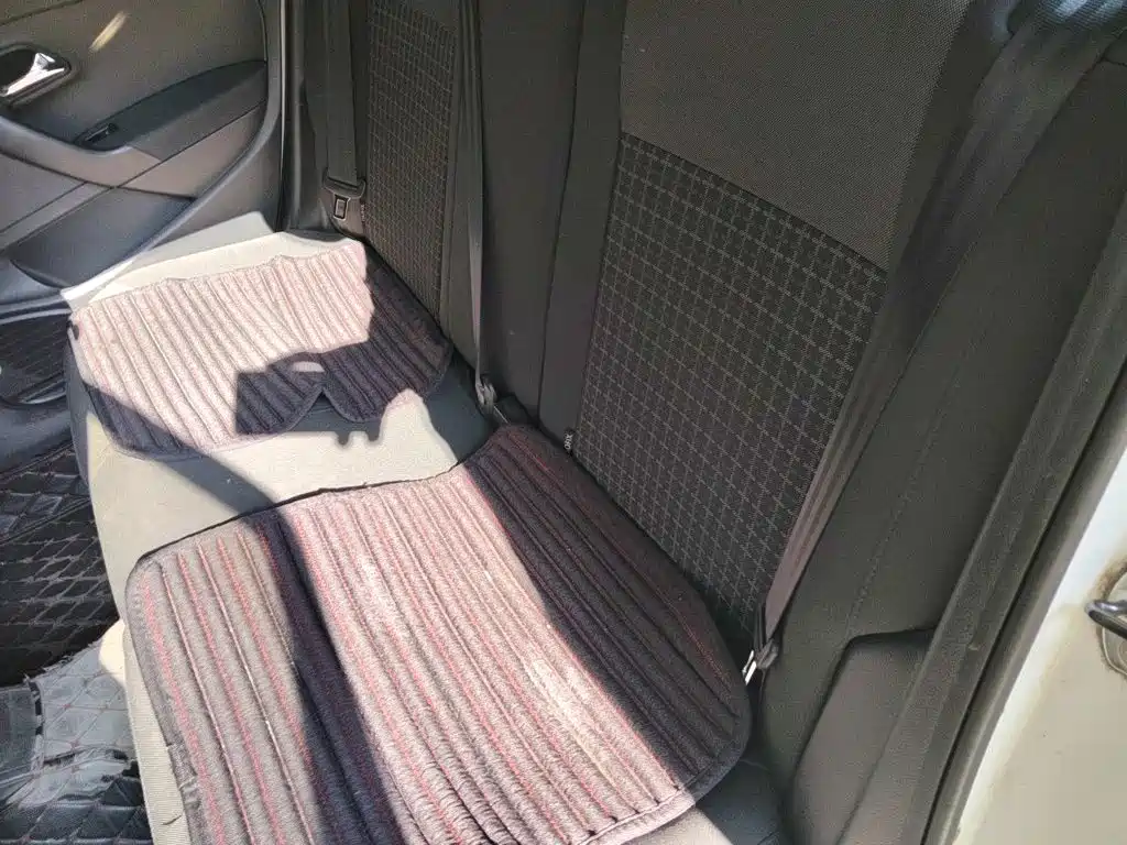 Volkswagen Polo — миниатюра 15
