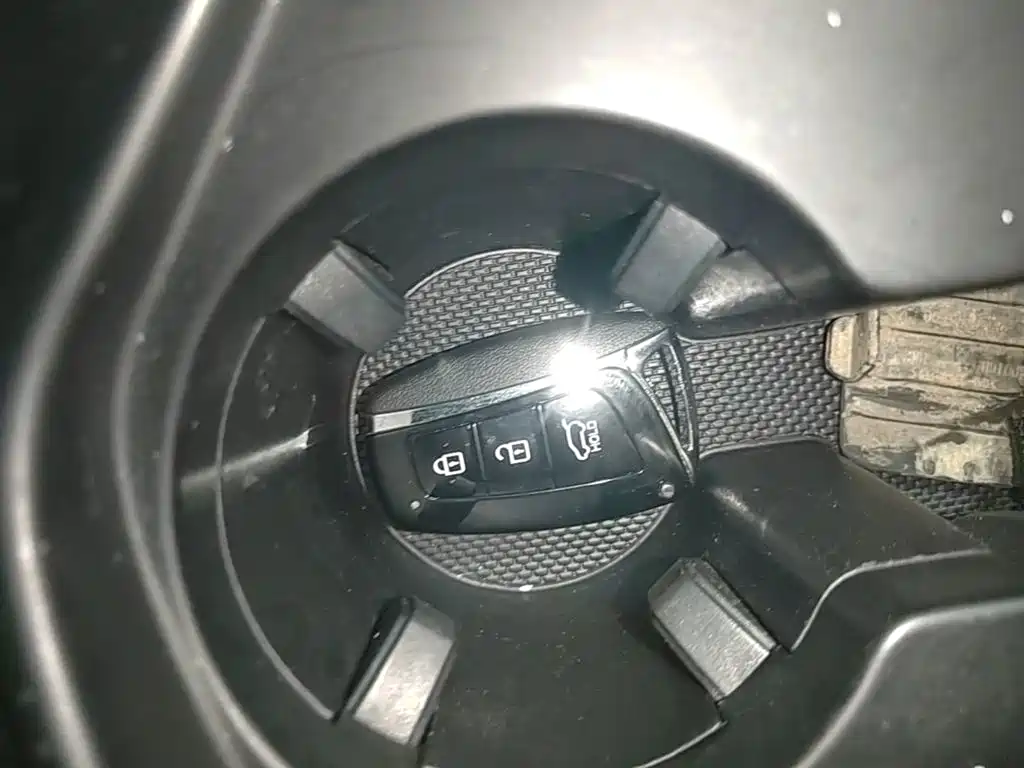Hyundai Santa Fe — миниатюра 9