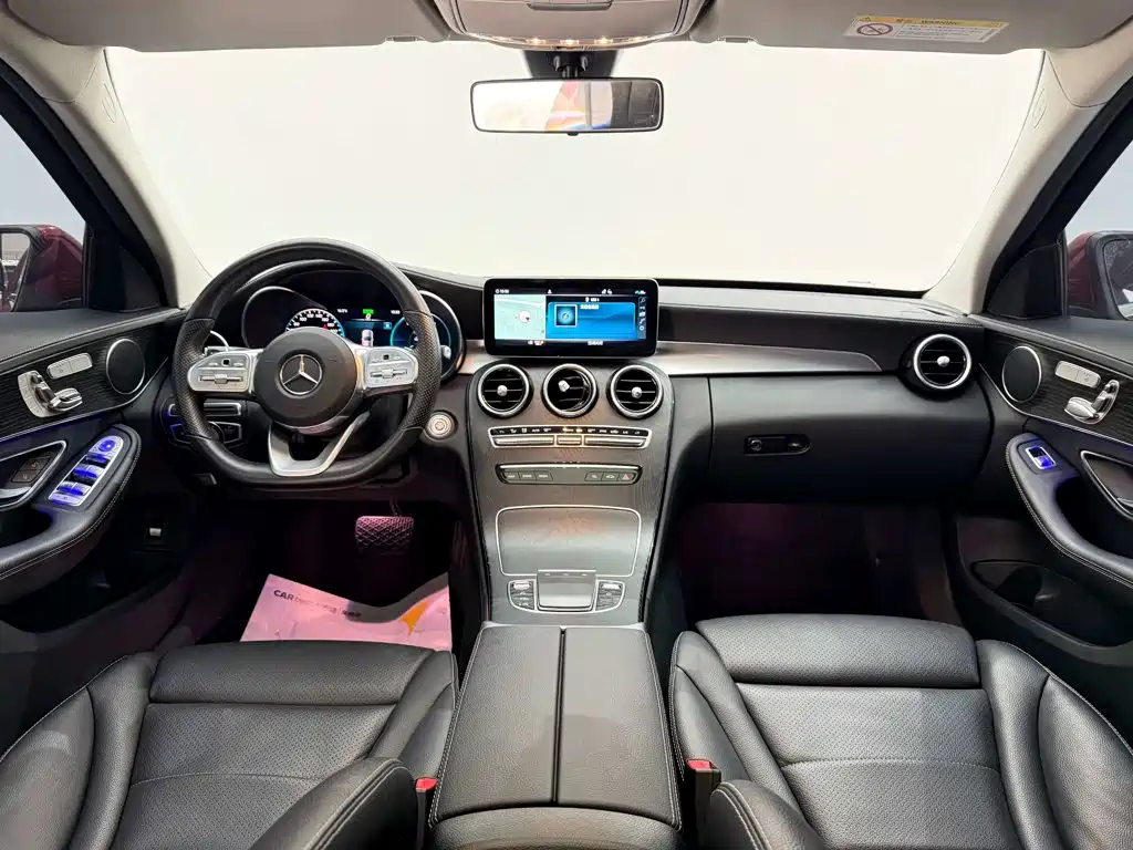 Mercedes-Benz C-Class — миниатюра 13