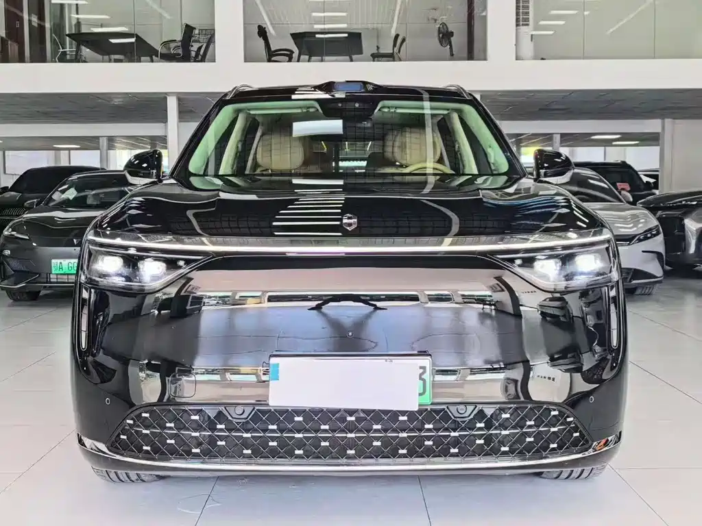 AITO AITO M8 — миниатюра 2