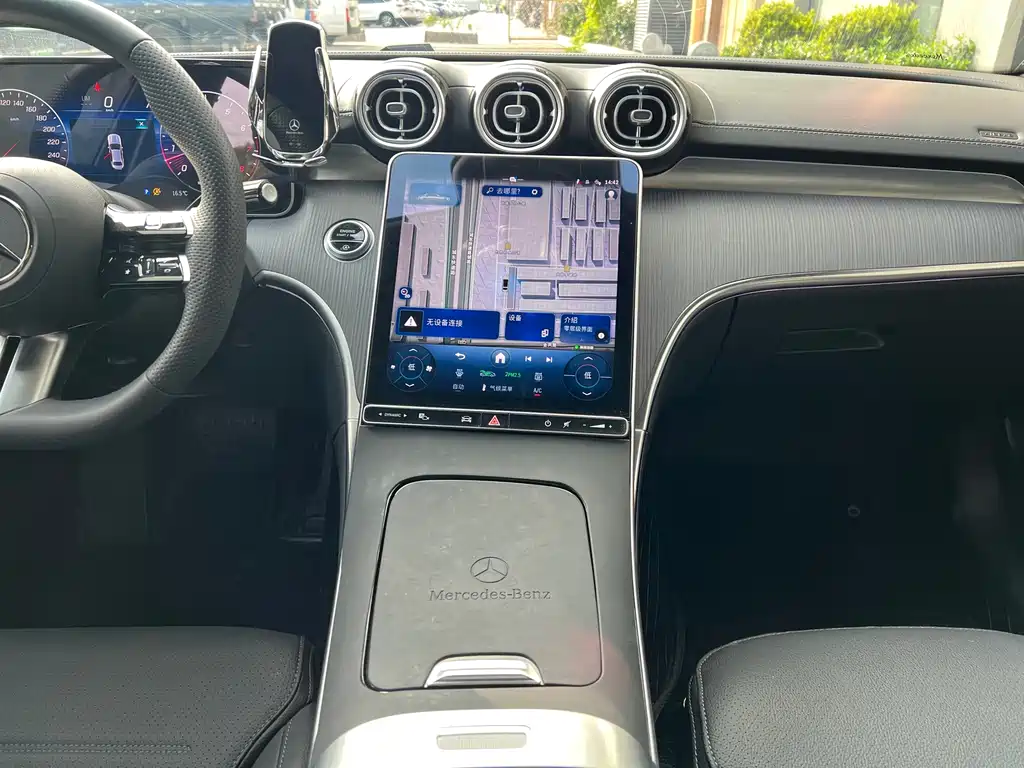 Mercedes-Benz C-Class — миниатюра 10