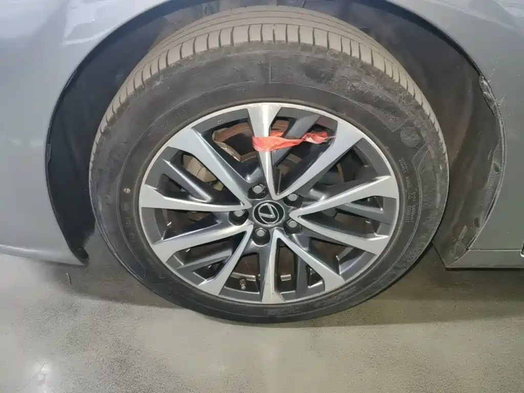 Lexus ES — миниатюра 23