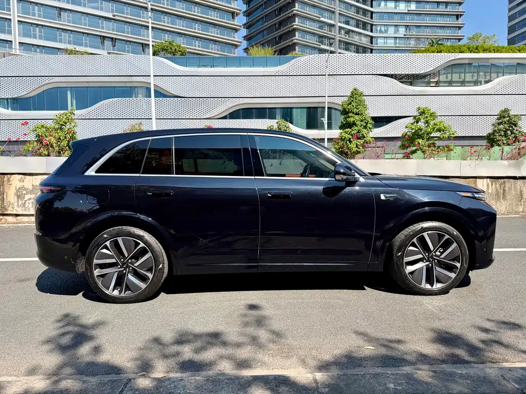 Li Auto Li L7 — миниатюра 4