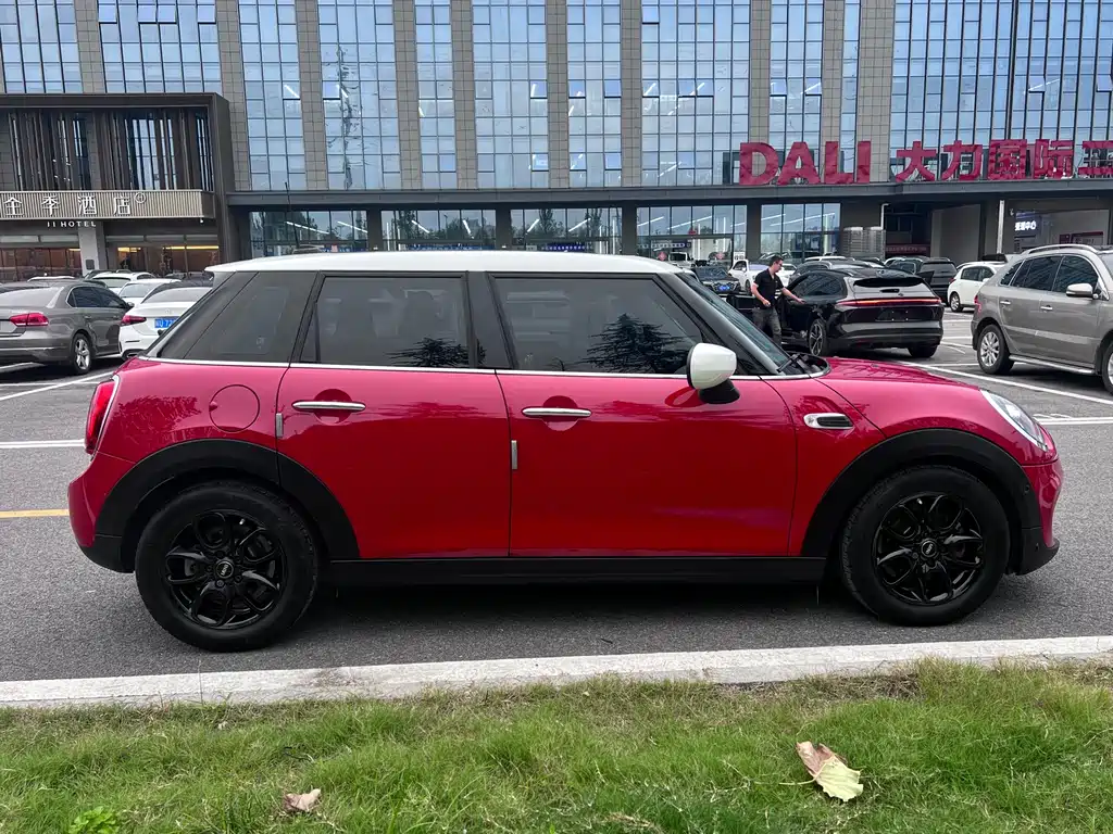 MINI Mini — миниатюра 8