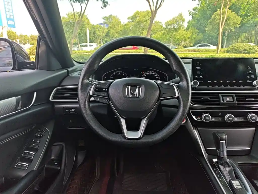 Honda Inspire — миниатюра 11