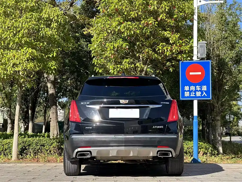 Cadillac XT5 — миниатюра 8
