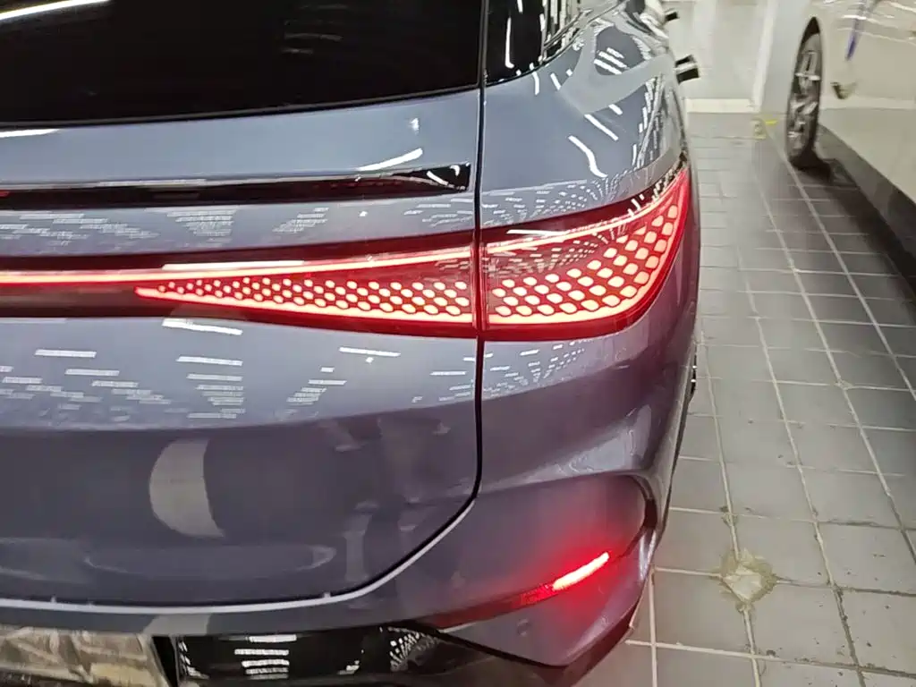 BYD Sealion 07 EV — миниатюра 8