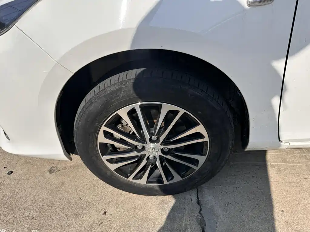Toyota Vios — миниатюра 4