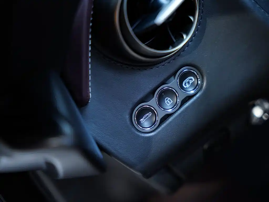 McLaren 720S — миниатюра 19