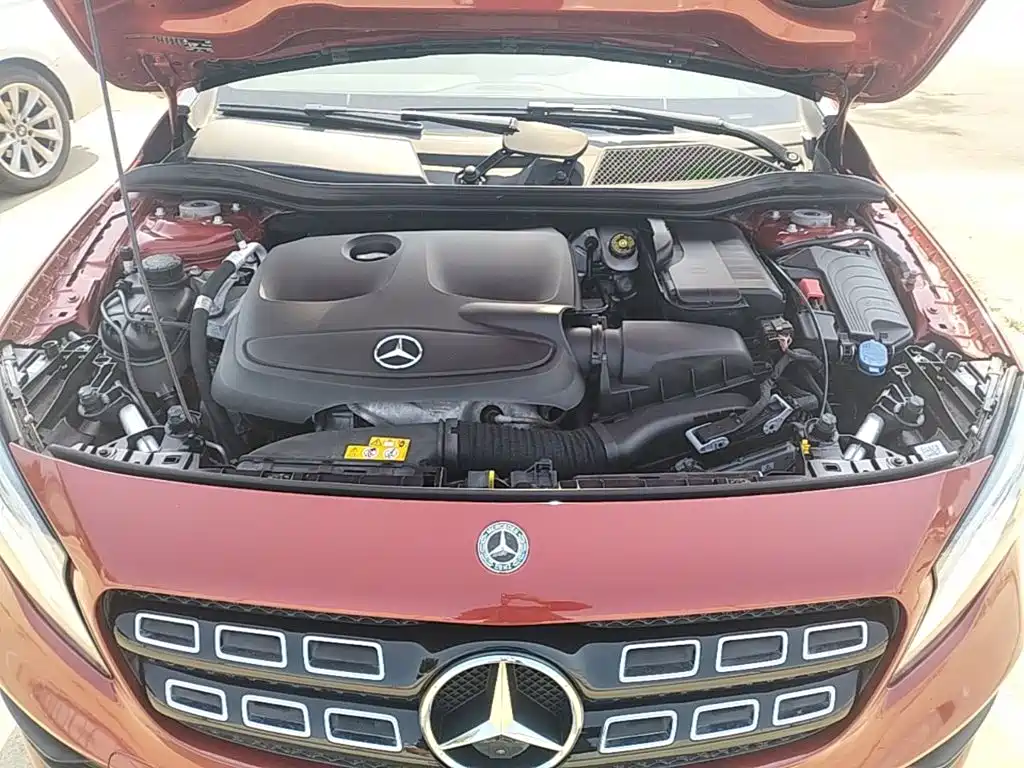 Mercedes-Benz GLA — миниатюра 20