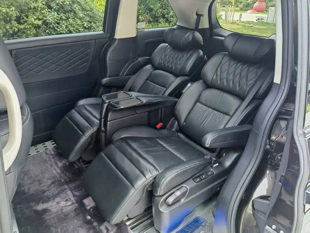 Honda Elysion — миниатюра 11
