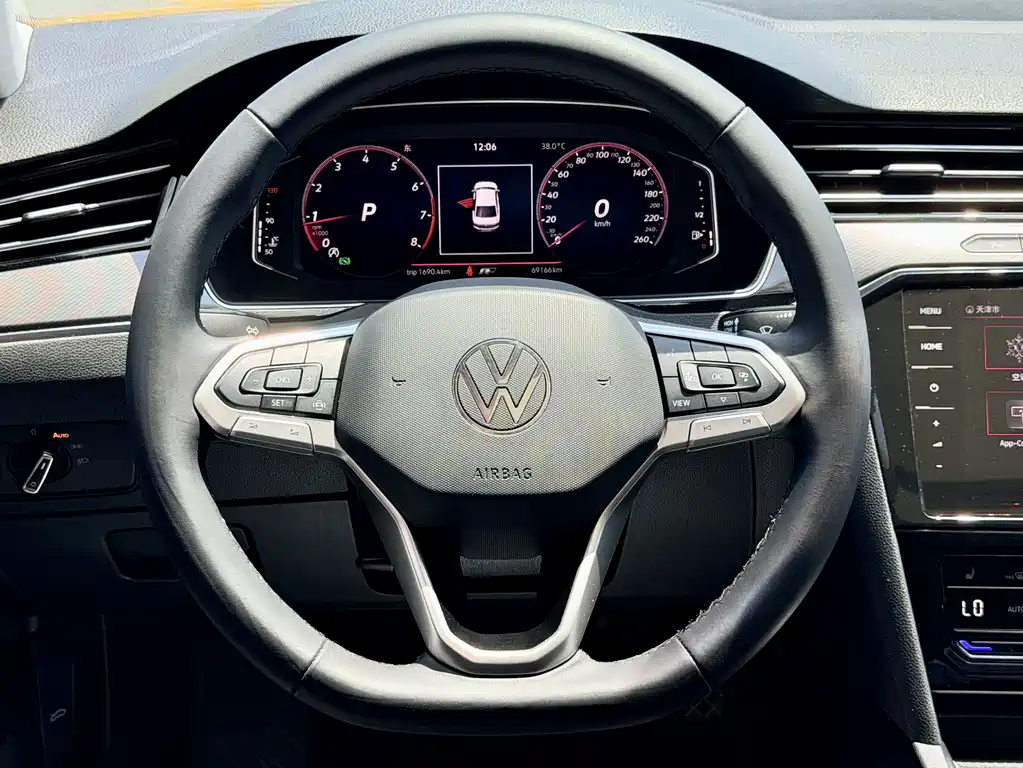 Volkswagen Magotan 2020 330TSI DSG Luxury