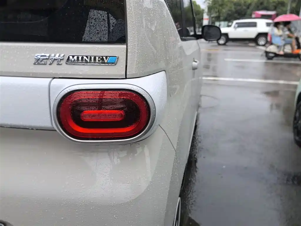 Wuling Mini EV MINIEV 2024 215km