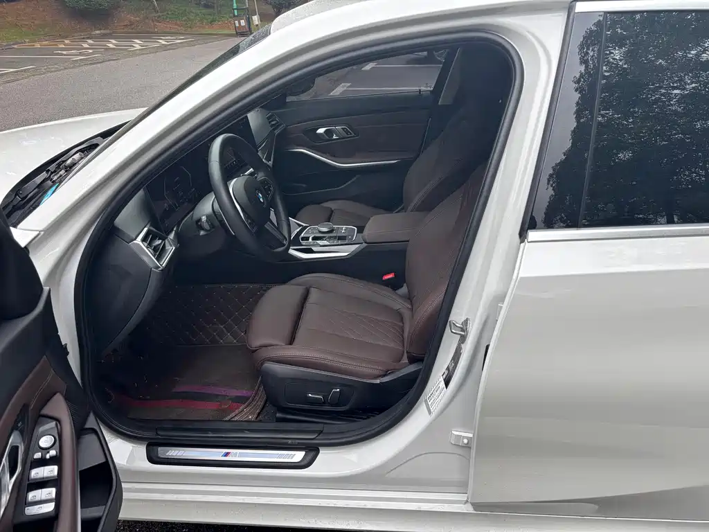 BMW 3 Series — миниатюра 4