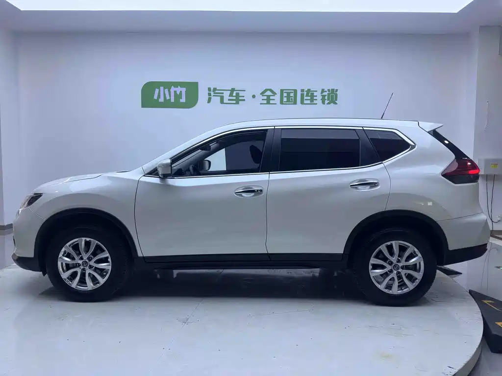 NISSAN QIJUN