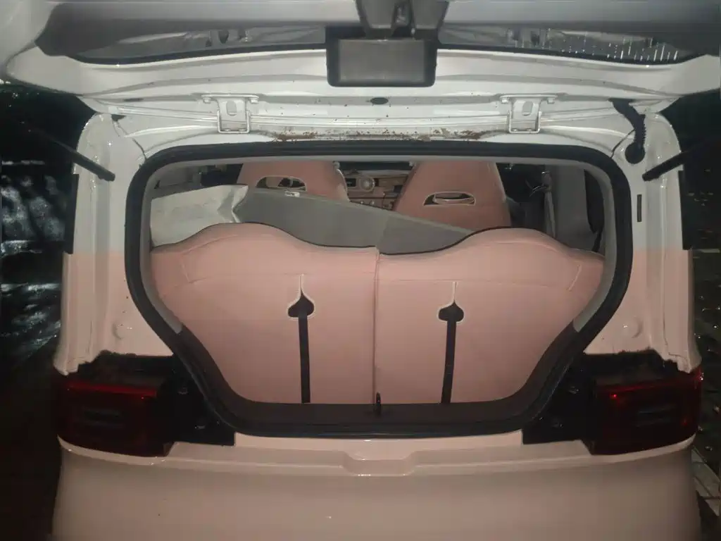 Wuling MINIEV — миниатюра 15