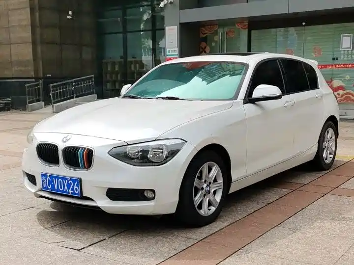BMW 1 Series (Import) 2015