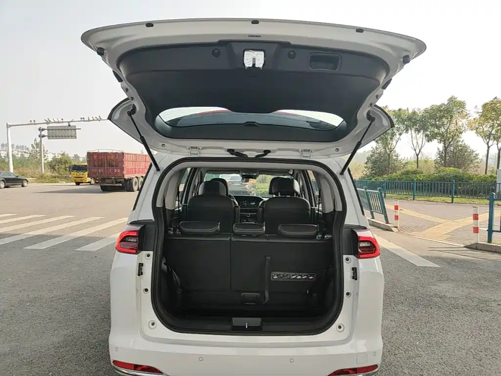 GAC Motor Trumpchi M6 — миниатюра 19