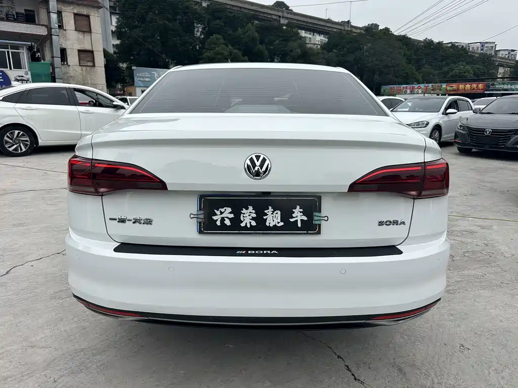 Volkswagen Bora — миниатюра 4