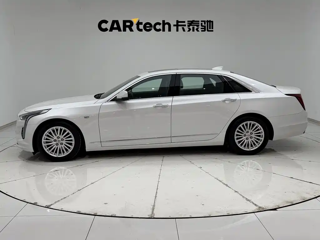 Cadillac CT6 — миниатюра 5