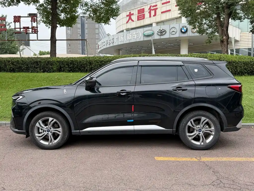 Ford Equator Sport — миниатюра 3