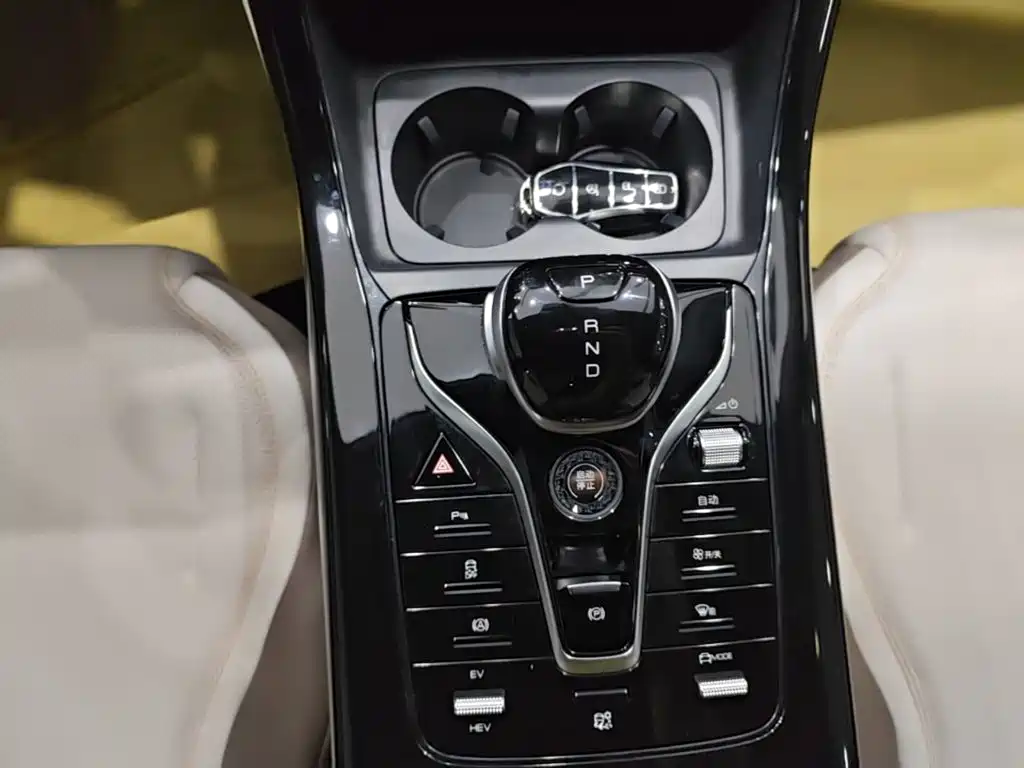 BYD Qin PLUS — миниатюра 14
