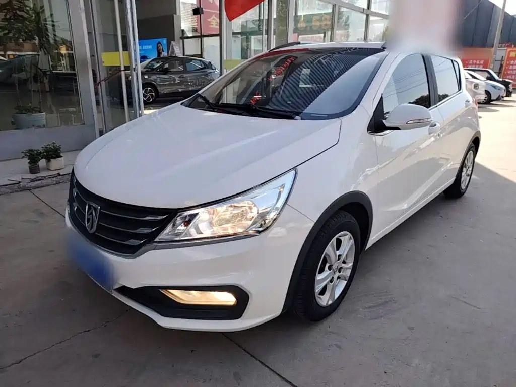 Baojun 310 — миниатюра 2