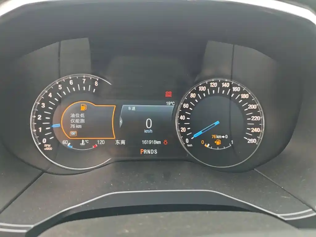 Ford Edge — миниатюра 12