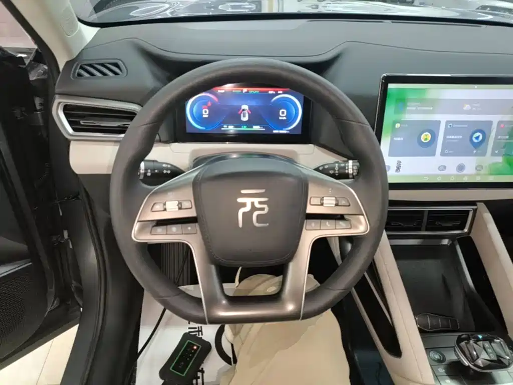BYD Yuan UP — миниатюра 11
