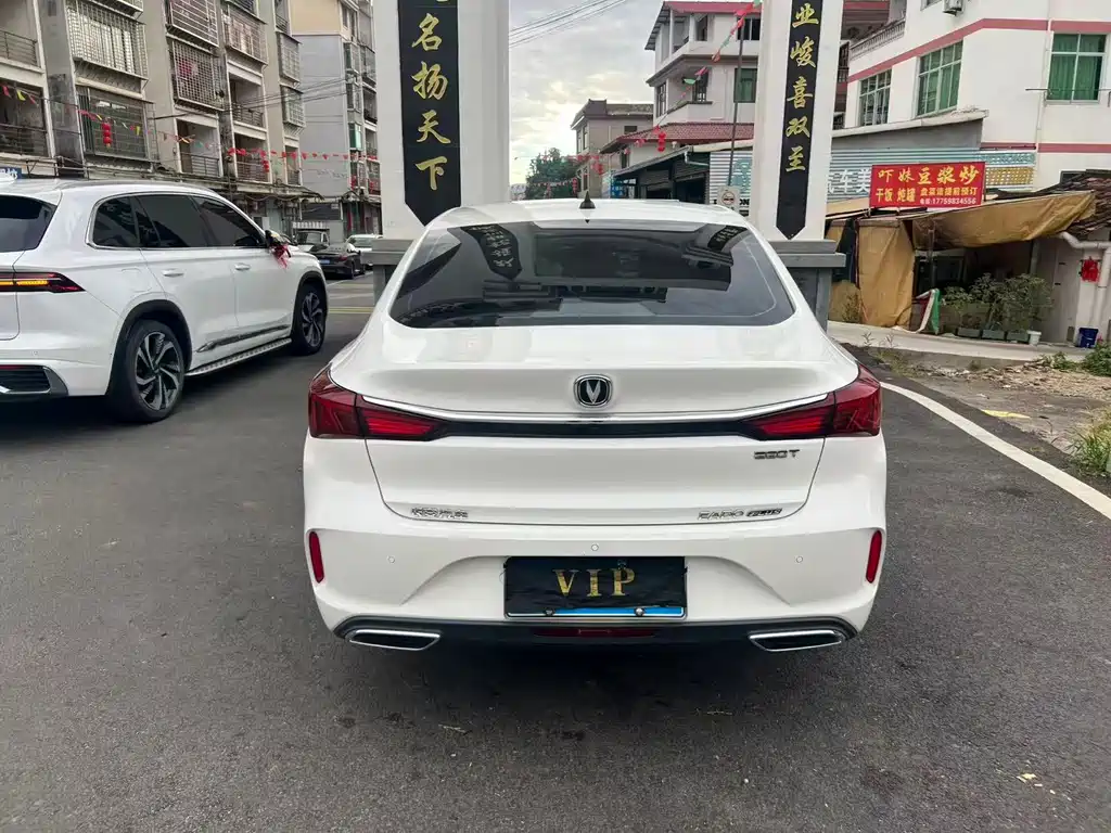 Changan Eado — миниатюра 8