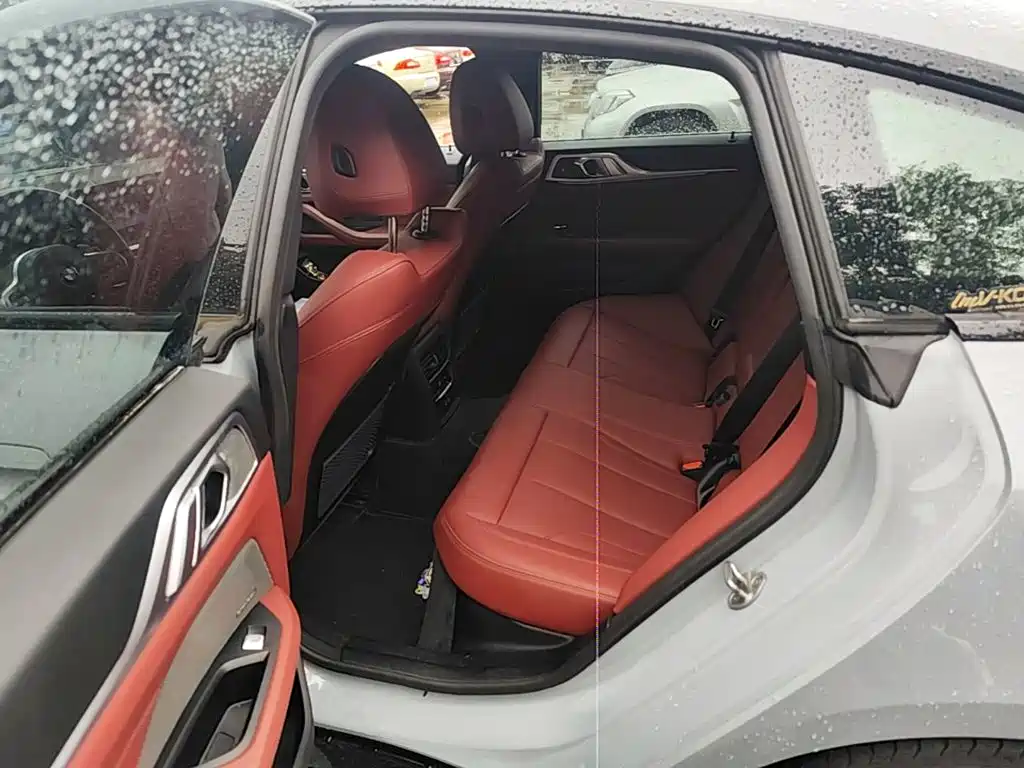 BMW 4 Series — миниатюра 17