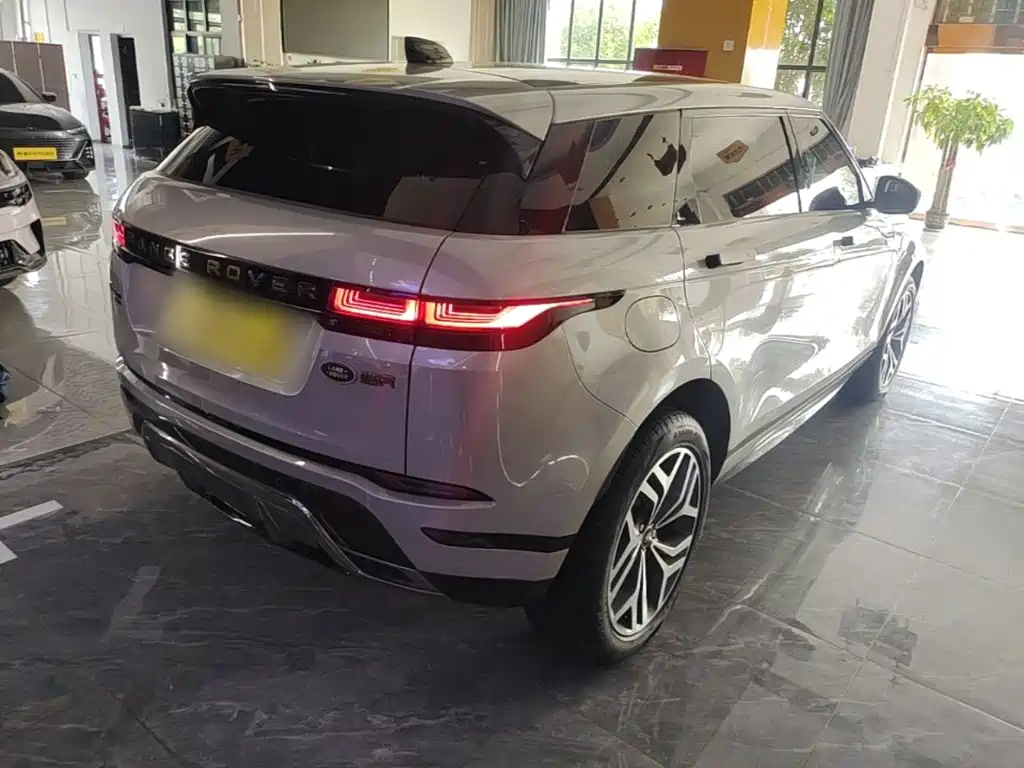 Land Rover Evoque — миниатюра 7