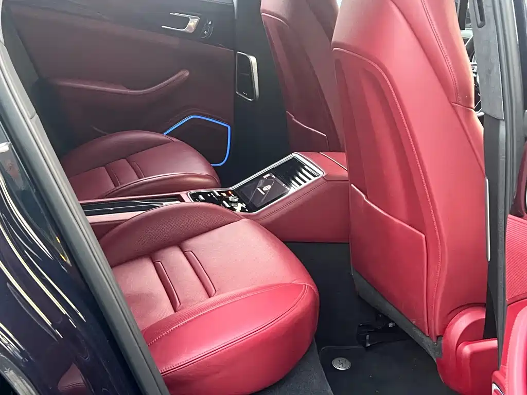 Porsche Panamera — миниатюра 7