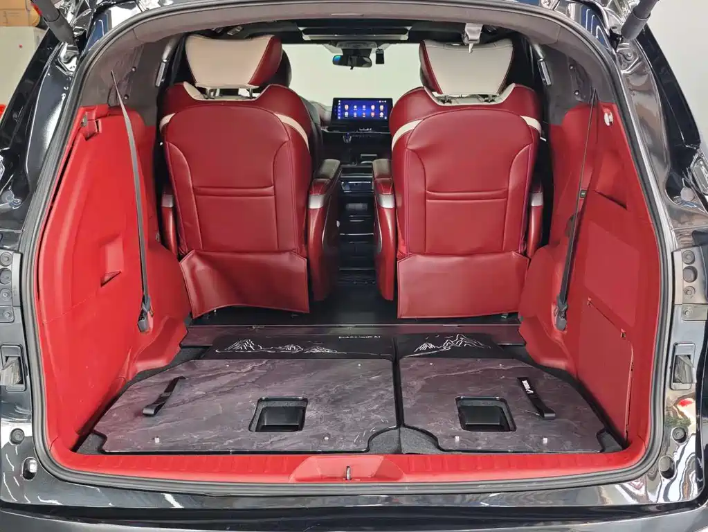 Toyota Sienna — миниатюра 21