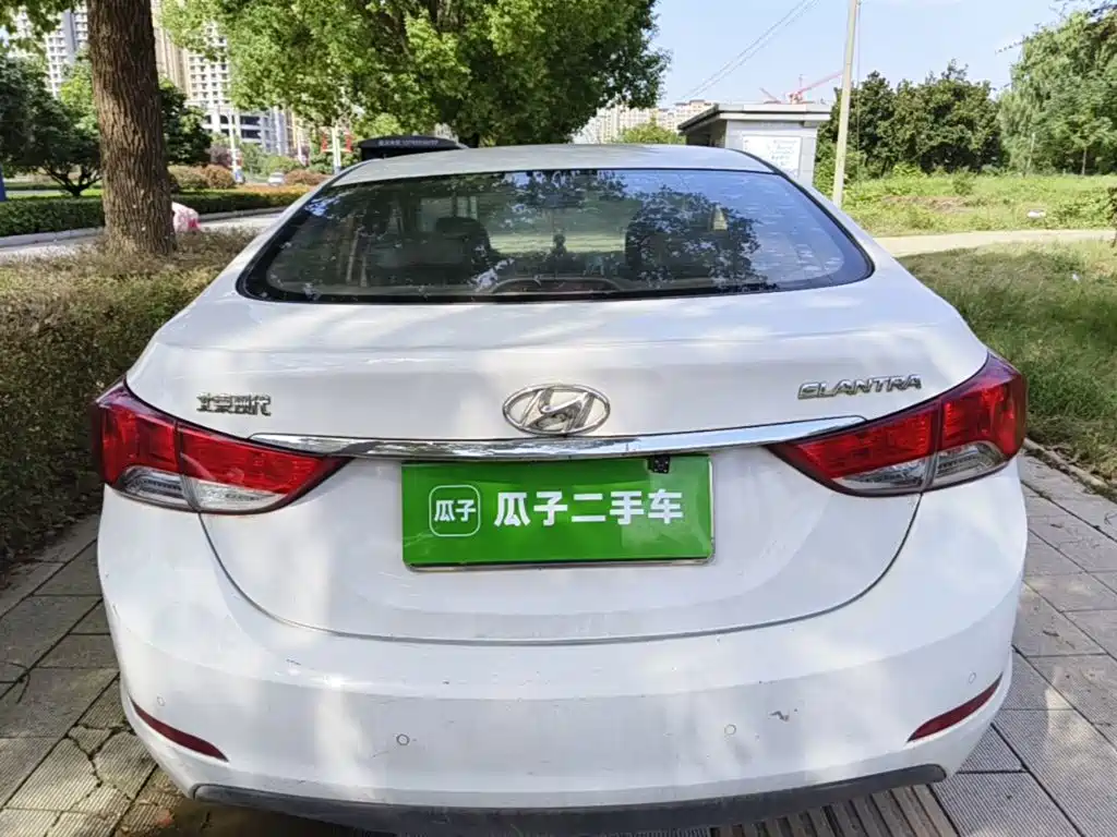 Hyundai Elantra Langdong — миниатюра 6