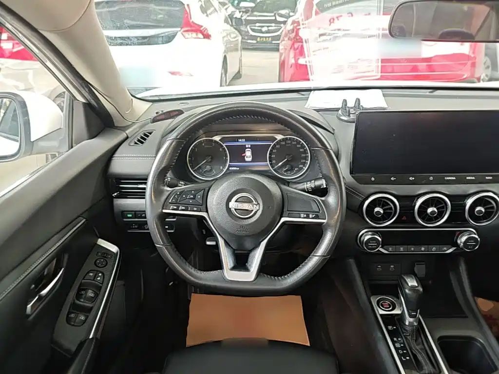 Nissan Sylphy — миниатюра 11