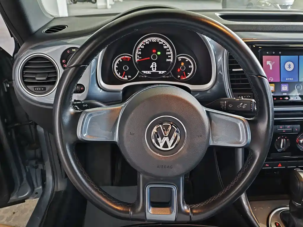 Volkswagen Beetle — миниатюра 8