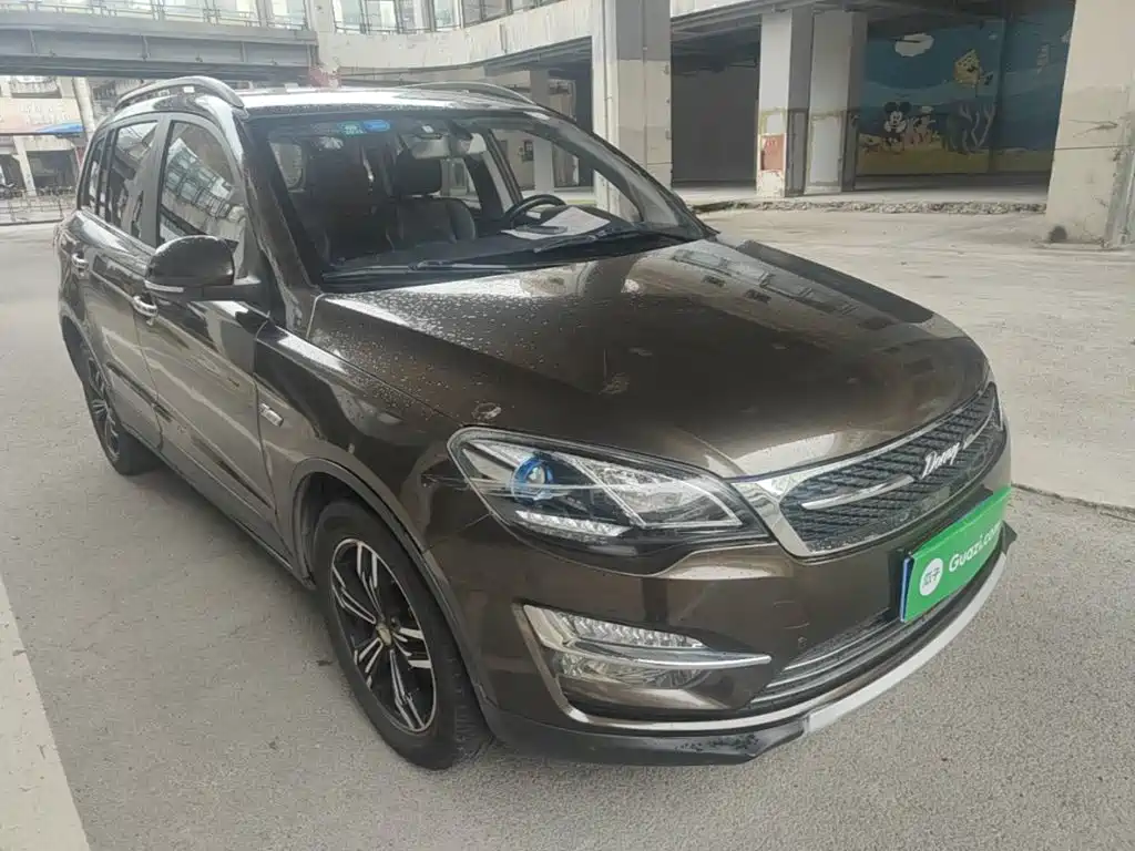 Zotye X5 2017 Platinum 1.5T MT Premium